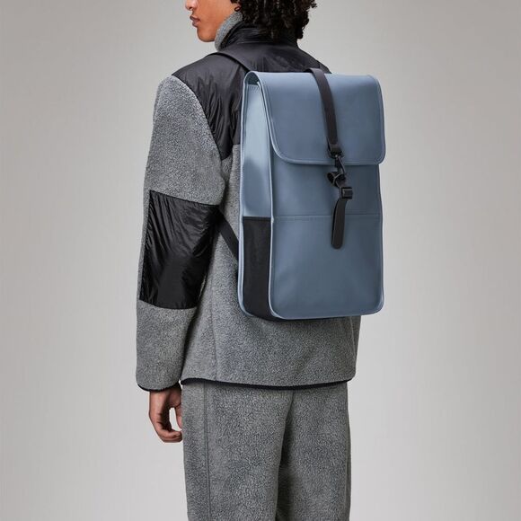 RAINS BACKPACK LARGER SIZE NWT - Picture 7 of 7